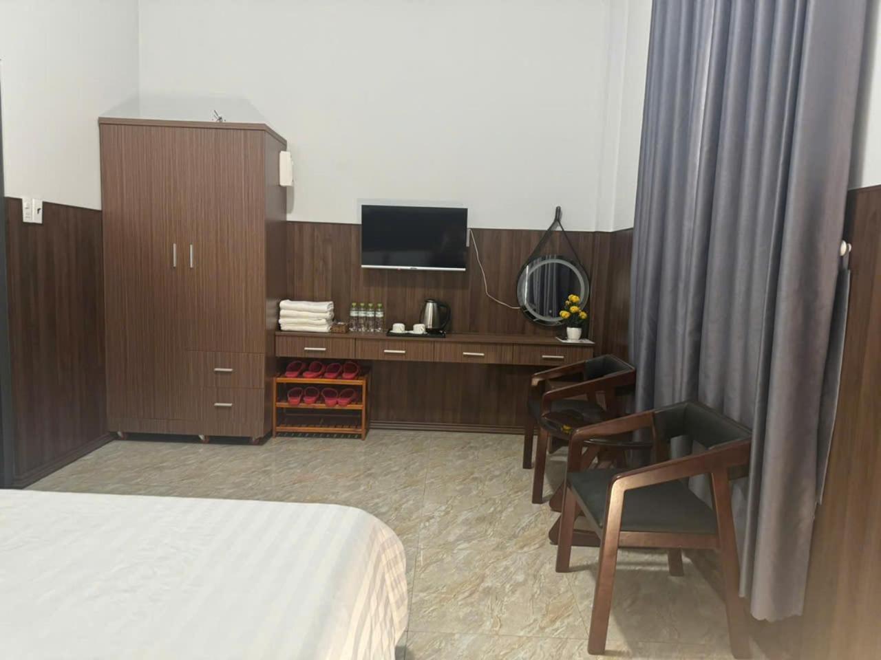Nam Anh Hotel Bao Loc Exteriör bild