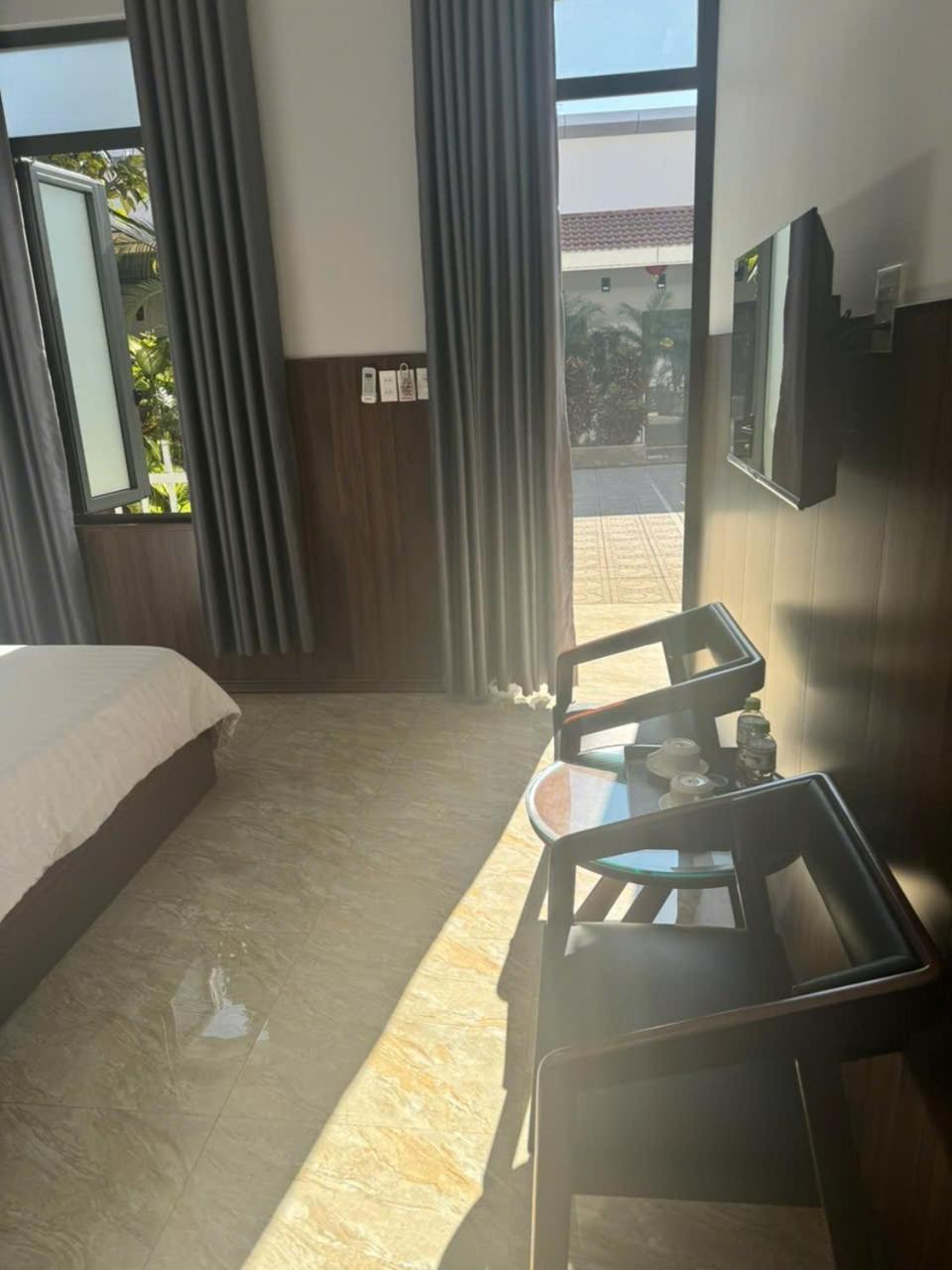 Nam Anh Hotel Bao Loc Exteriör bild