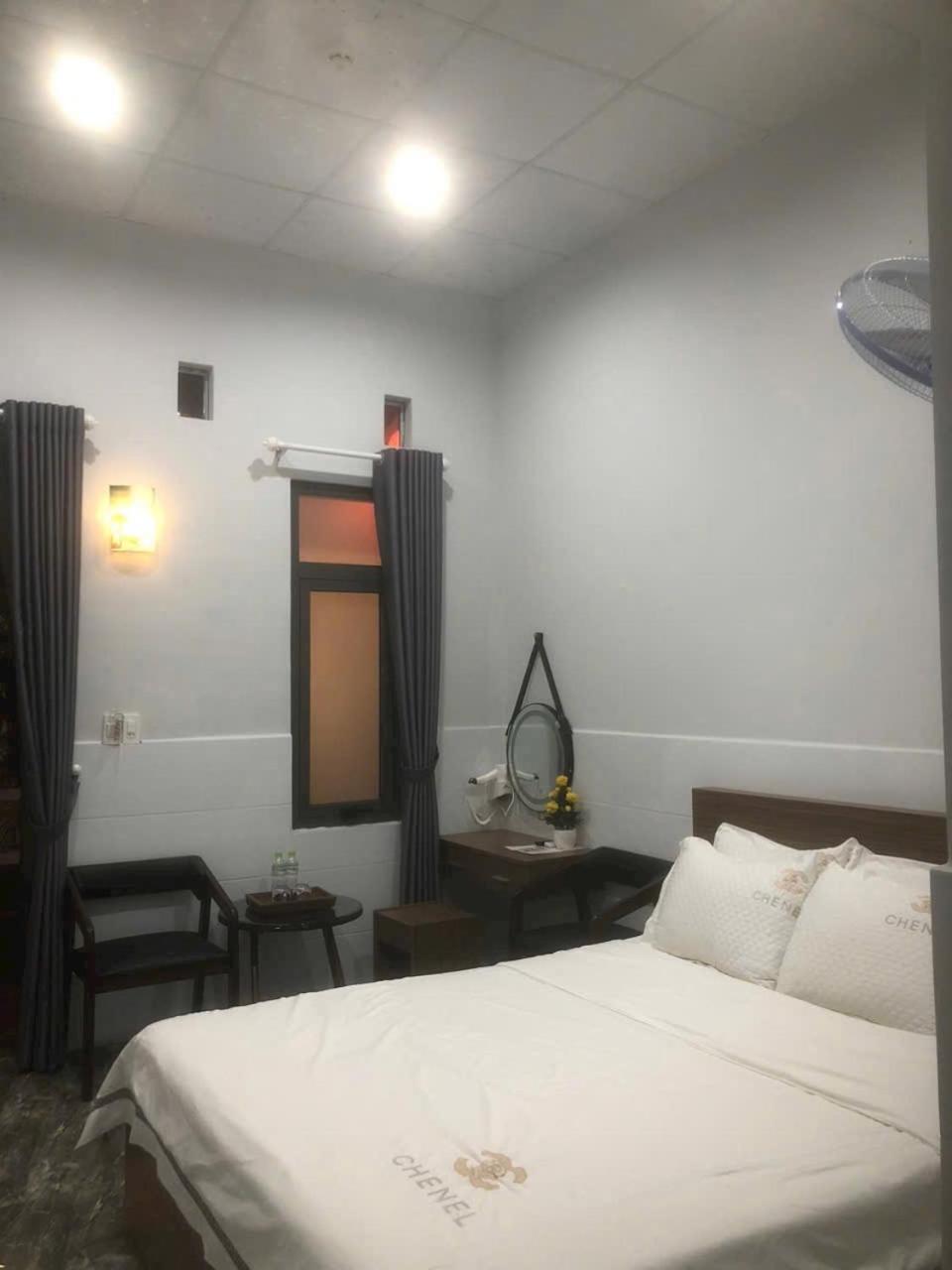 Nam Anh Hotel Bao Loc Exteriör bild